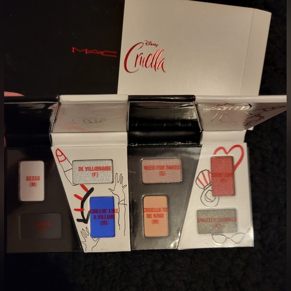 MAC Cruella To Be Kind Eyeshadow Palette - Picture 7 of 9
